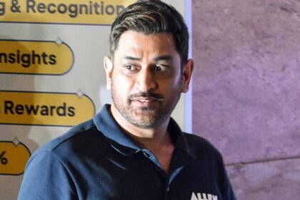 இலங்கை அணியின் முன்னாள் வேகப்பந்து வீச்சாளர் நுவான் குலசேகரா