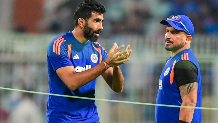 இந்திய கிரிக்கெட் அணியின் முன்னாள் ஃபீல்டிங் பயிற்சியாளர் டி. திலீப்