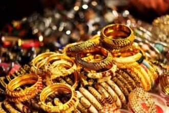 தங்கம் விலை குறைவு குறித்த செய்தி