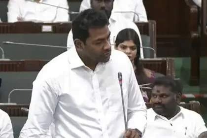பொதுப்பணித்துறை அமைச்சர் ஆதவ் அர்ஜுனா சட்டப்பேரவையில் பேசுகிறார்