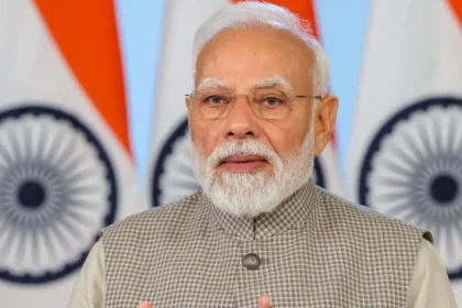பிரதமர் நரேந்திர மோடி தேசியக் கொடி குறித்து எக்ஸ் தளத்தில் பதிவிட்டுள்ளார்.