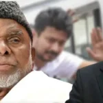 ஐயூஎம்எல் தலைவர் காதர் மொய்தீன் அறிக்கை வெளியிடுகிறார்