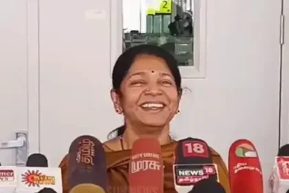 திமுக எம்.பி கனிமொழி விளக்கம் அளிக்கும் காட்சி