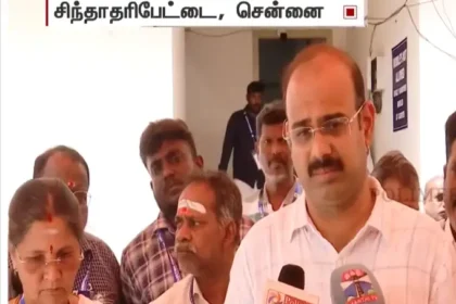 சென்னை மாநகராட்சி ஆணையர் சமீரன் செய்தியாளர்களிடம் பேசுகிறார்
