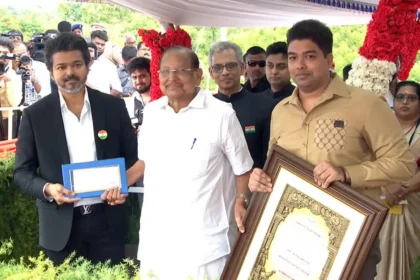 முதலமைச்சர் விஜய், கிருஷ்ணசாமிக்கு 'தகைசால் தமிழர் விருது' வழங்குகிறார்