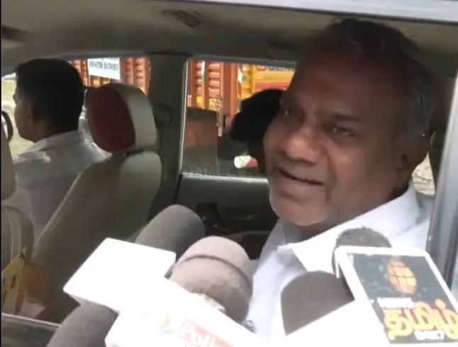 அமைச்சர் புஸ்ஸி ஆனந்த்