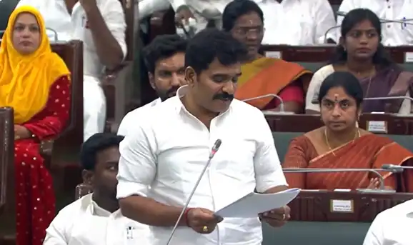 அமைச்சர் சி.டி.ஆர். நிர்மல்குமார் சட்டப்பேரவையில் உரையாற்றுகிறார்