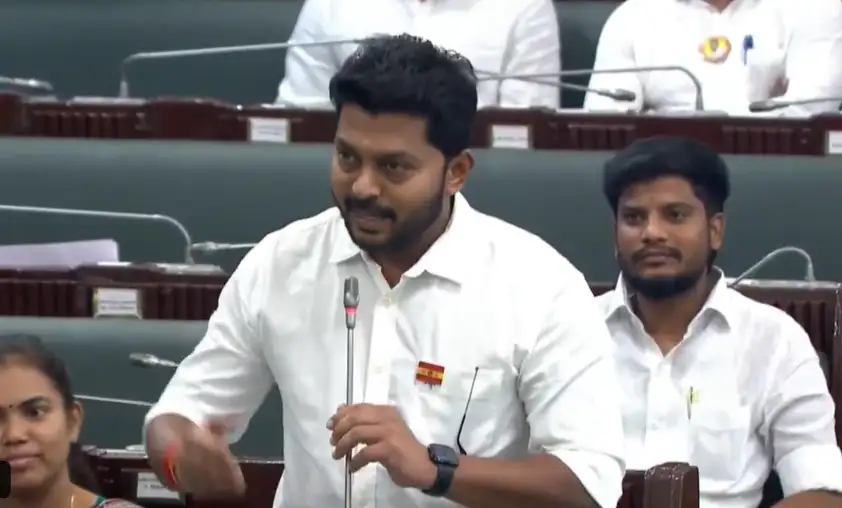 அமைச்சர் பிரபு சட்டப்பேரவையில் உரையாற்றுகிறார்