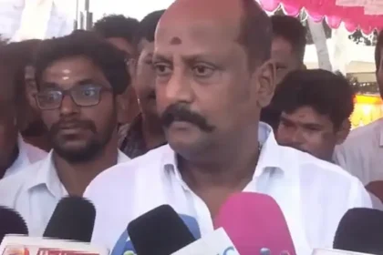 அமைச்சர் தமிழன் பார்த்திபன் ஒரு நிகழ்ச்சியில் பேசுகிறார்