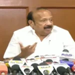 முன்னாள் அமைச்சர் எம்.ஆர்.கே.பன்னீர்செல்வம் செய்தியாளர்களிடம் பேசுகிறார்