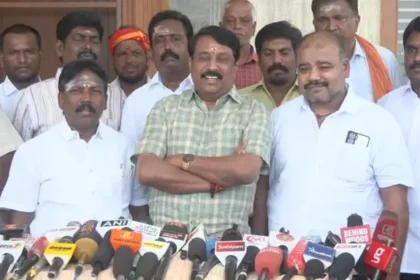 பாஜக மாநில தலைவர் நயினார் நாகேந்திரன் விளக்கம் அளிக்கும் காட்சி