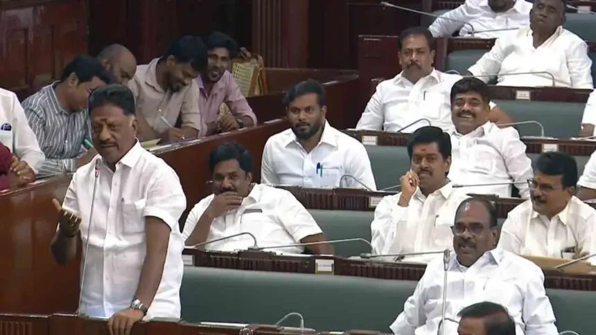 சட்டப்பேரவையில் பேசும் ஓ.பன்னீர்செல்வம்