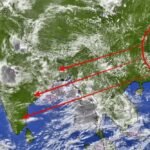 பசிபிக் பெருங்கடலில் உருவாகும் புயல் மற்றும் மழை மேகங்கள்