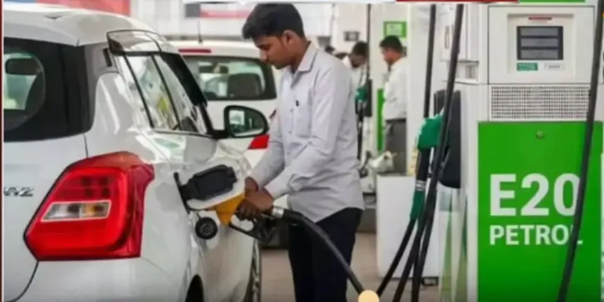 மத்திய அரசு பெட்ரோல் விலை உயர்வு குறித்து எச்சரிக்கை விடுக்கும் காட்சி
