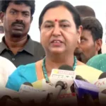தேமுதிக பொதுச் செயலாளர் பிரேமலதா விஜயகாந்த் செய்தியாளர்களிடம் பேசுகிறார்