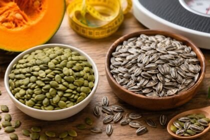 எடை இழப்புக்கு உதவும் பூசணி மற்றும் சூரியகாந்தி விதைகள்