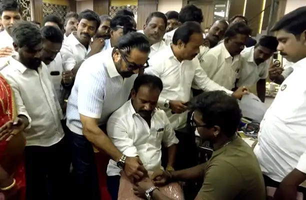 நடிகர் சரத்குமார் தனது பிறந்தநாள் விழாவில் பேசுகிறார்