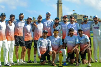 இலங்கை கிரிக்கெட் மைதானத்தில் ரசிகர்கள்