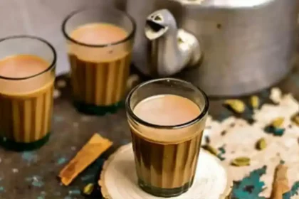 உயர்ந்த விலையில் விற்கப்படும் சர்க்கரை மூட்டைகள்