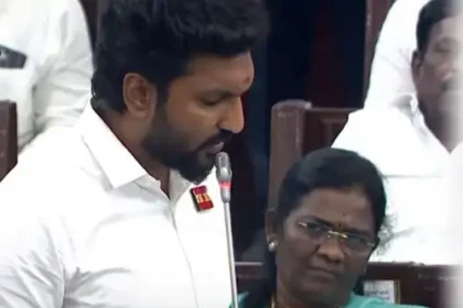 தமிழக அரசு ஊழியர்களுக்கு 3வது குழந்தைக்கும் ஓராண்டு மகப்பேறு விடுப்பு வழங்கும் அறிவிப்பை வெளியிடும் அமைச்சர் செந்தில் பாலாஜி