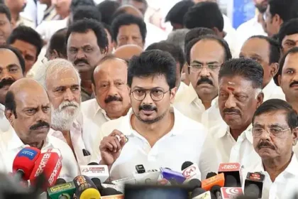 எதிர்க்கட்சித் தலைவர் உதயநிதி ஸ்டாலின்