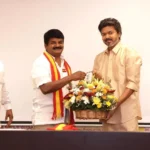 தமிழக வெற்றிக் கழகத்தின் தலைவர் மற்றும் முதல்வர் விஜய் புதிய நிர்வாகிகளை அறிவிக்கிறார்