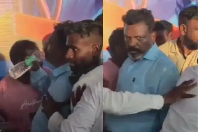 விடுதலை சிறுத்தைகள் கட்சி தலைவர் தொல்.திருமாவளவன் மாநாட்டில் உரையாற்றுகிறார்