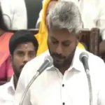 நிதியமைச்சர் மரியவில்சன் பட்ஜெட் உரையாற்றுகிறார்