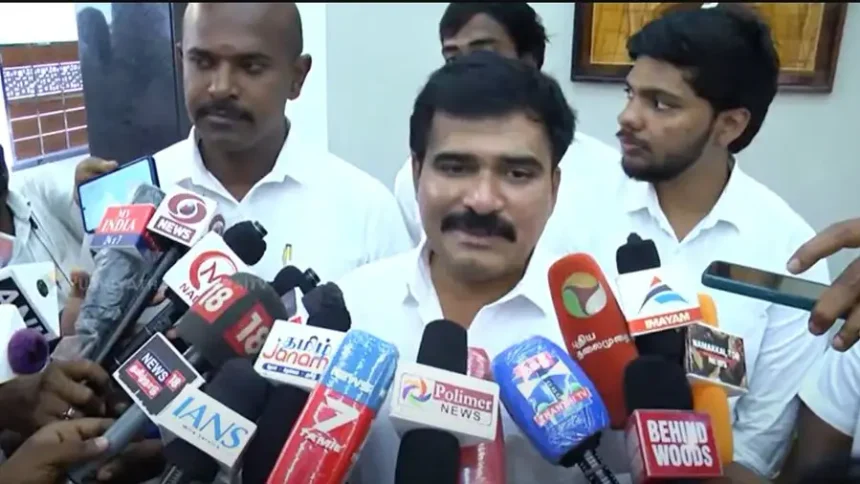 அமைச்சர் நிர்மல்குமார் செய்தியாளர்களிடம் பேசுகிறார்