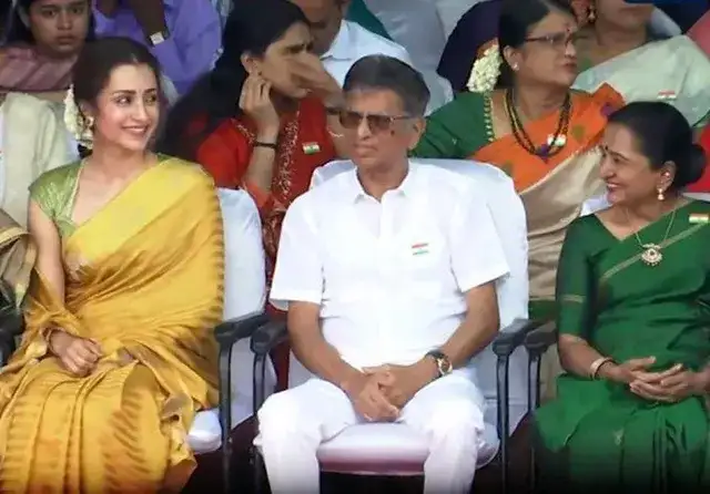 முதலமைச்சர் விஜய் மற்றும் நடிகை த்ரிஷா சுதந்திர தின விழாவில் பங்கேற்பு