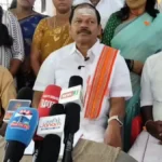 இந்து மக்கள் கட்சியின் தலைவர் அர்ஜுன் சம்பத் செய்தியாளர்களிடம் பேசுகிறார்