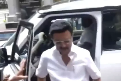 திமுக தலைவர் மு.க.ஸ்டாலின் அண்ணா அறிவாலயம் வருகை