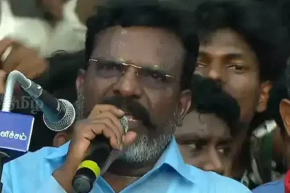 விசிக தலைவர் திருமாவளவன் உரை நிகழ்த்துகிறார்