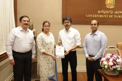 தொழில் துறை அமைச்சர் எஸ். கீர்த்தனா மற்றும் தமிழ்நாடு முதல்வர் சி. ஜோசப் விஜய் சந்திப்பு