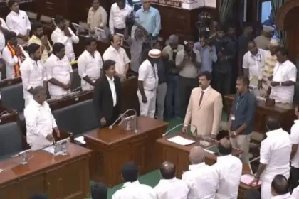 முதலமைச்சர் விஜய் சட்டமன்ற உறுப்பினர்களுக்கு கார் மற்றும் உதவியாளர் வழங்குவது குறித்த அறிவிப்பு