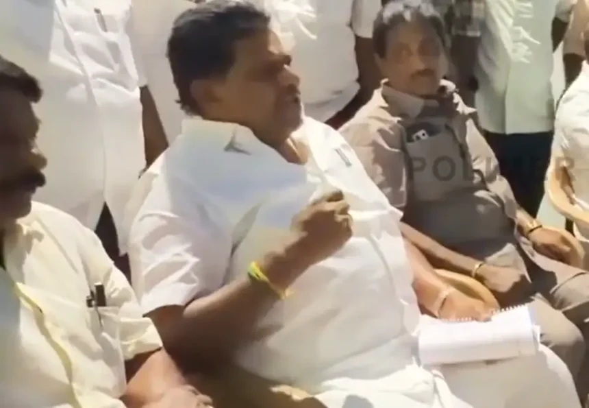 முன்னாள் திமுக அமைச்சர் அனிதா ராதாகிருஷ்ணன்