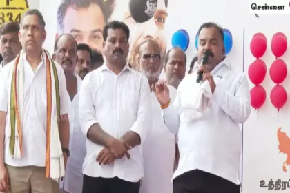 தமிழ்நாடு காங்கிரஸ் கமிட்டி தலைவர் மாணிக்கம் தாகூர் செய்தியாளர்களிடம் பேசுகிறார்