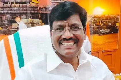 அமைச்சர் விஸ்வநாதன் செய்தியாளர்களிடம் பேசுகிறார்
