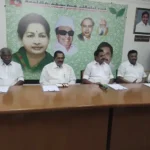 அதிமுக பொதுச்செயலாளர் எடப்பாடி பழனிசாமி தலைமையில் நடைபெற்ற மாவட்டச் செயலர்கள் கூட்டம்