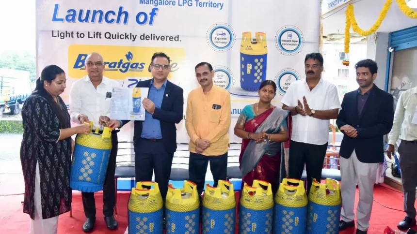 பாரத் கேஸ் புதிய 10 கிலோ காம்போசிட் சிலிண்டர் அறிமுக விழா