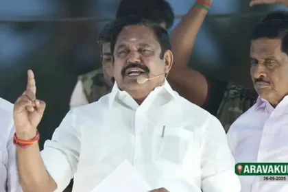 எடப்பாடி பழனிசாமி மீதான வழக்குகள் ரத்து செய்யப்பட்டதை குறிக்கும் செய்தி