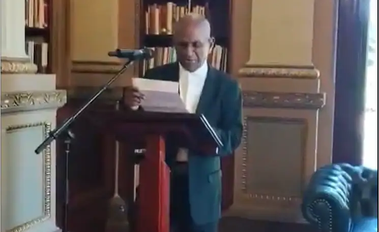 இளையராஜாவின் இசைப் பயணத்தை கௌரவிக்கும் நினைவு தபால் தலை