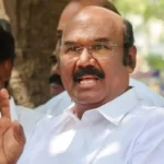 முன்னாள் அமைச்சர் ஜெயக்குமார் செய்தியாளர்களை சந்திக்கும் காட்சி