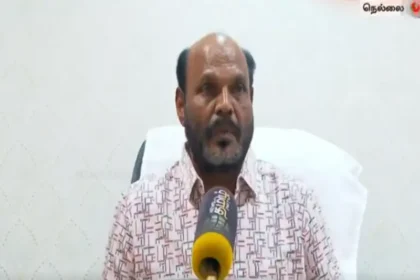 ஜான் பாண்டியன் விளக்கம் அளிக்கும் புகைப்படம்
