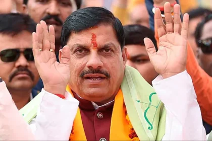 மத்திய பிரதேச முதல்-மந்திரி மோகனுக்கு வாட்ஸ்அப் மூலம் கொலை மிரட்டல் விடுத்த இளைஞர் கைது