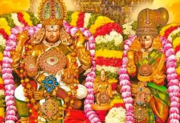 மதுரை மீனாட்சி அம்மன் கோவில் கோபுரம்