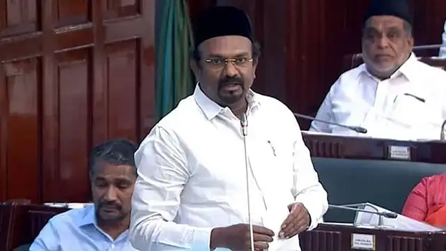 அமைச்சர் ஷாஜகான் ஆவேசமாக பேசும் காட்சி