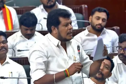 தமிழக சட்டசபையில் அமைச்சர் விஜய் பாலாஜி உரையாற்றுகிறார்