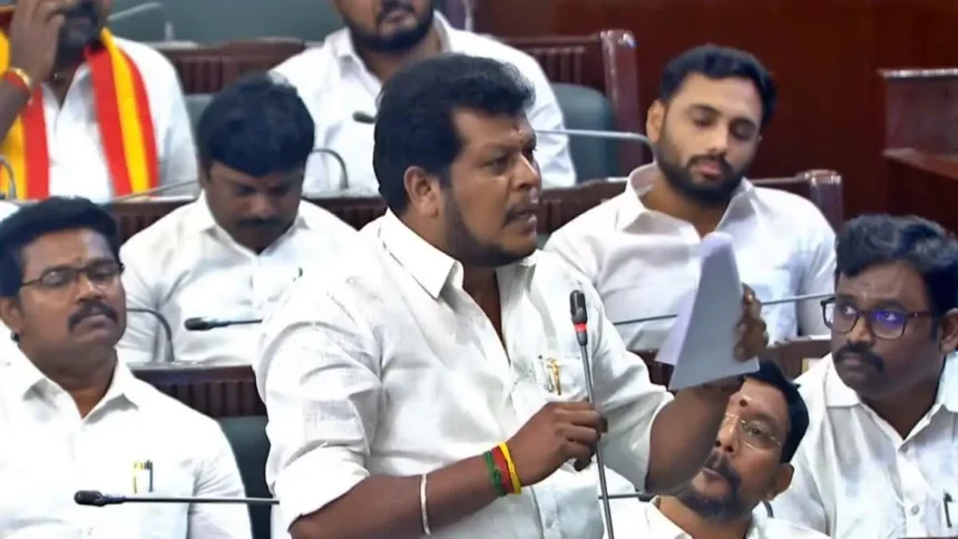 தமிழக சட்டசபையில் அமைச்சர் விஜய் பாலாஜி உரையாற்றுகிறார்