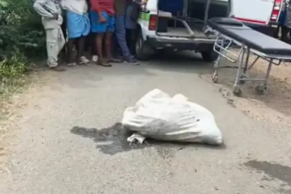 சேலம் மாவட்டம் எடப்பாடி அருகே விவசாய கிணற்றில் இருந்து மீட்கப்பட்ட கர்ப்பிணி சடலம்